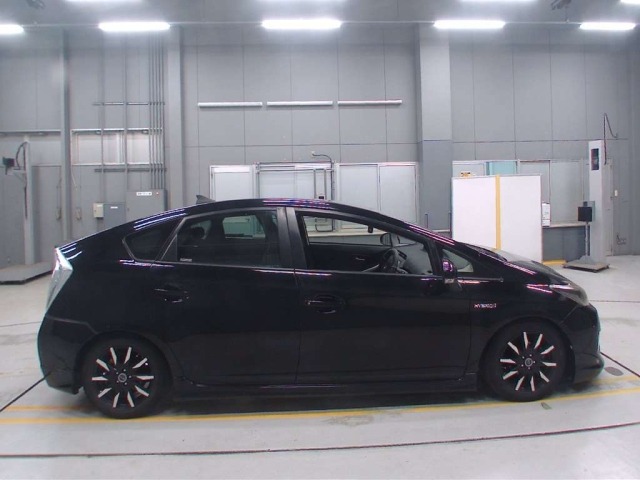 Toyota PRIUS 2012 7482130-3