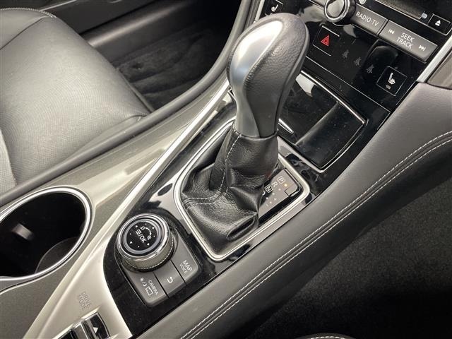 Nissan SKYLINE 2016 7483803-11