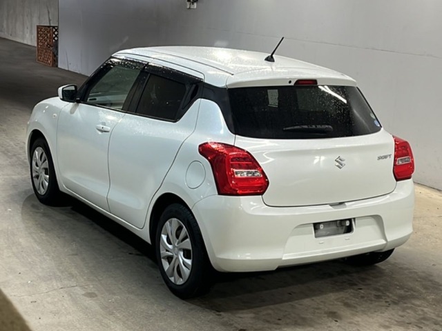 Suzuki SWIFT 2019 7466589-1