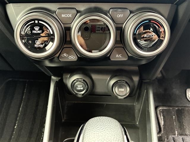 Suzuki SWIFT 2017 7467492-6