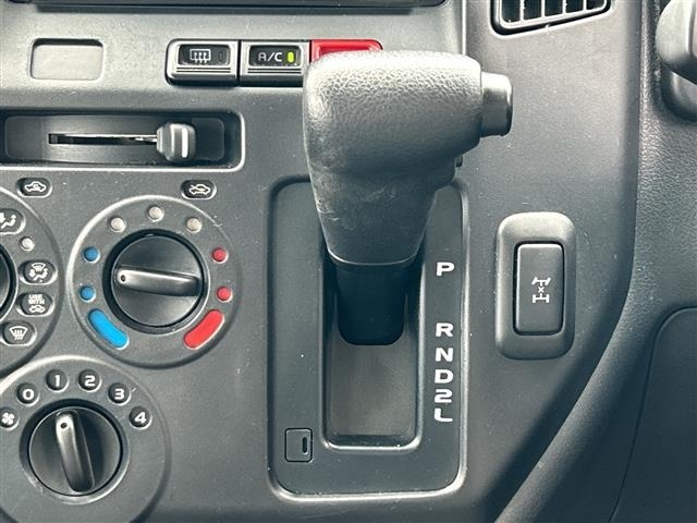 Toyota TOWNACE VAN 2022 7476911-9