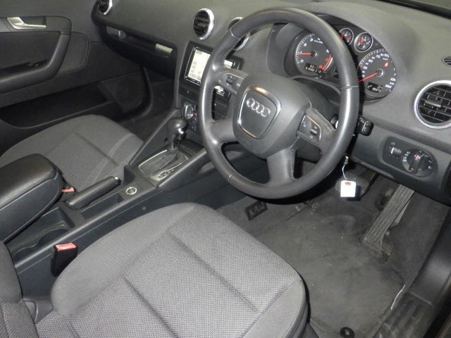 Audi A3 2009 7493209-3