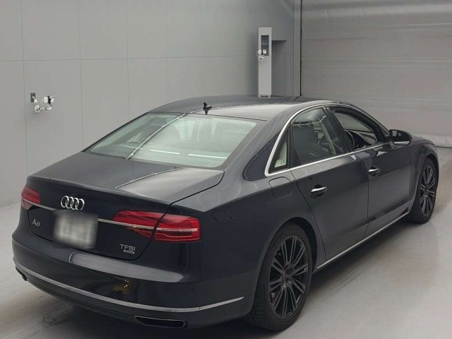 Audi A8 2016 7493226-1