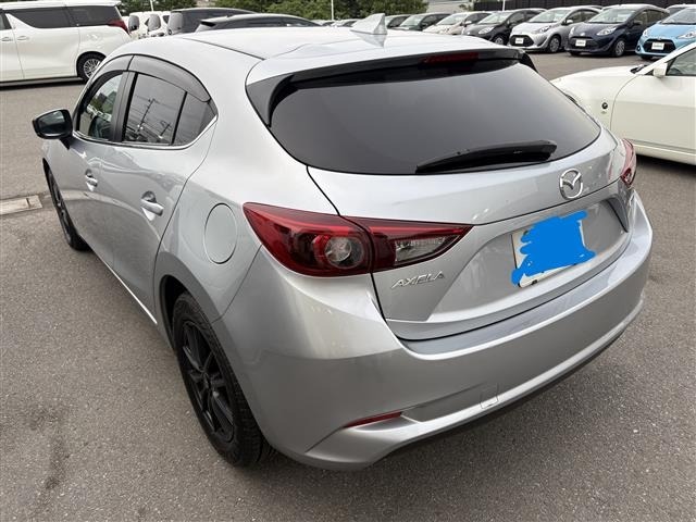 Mazda AXELA 2017 7487467-1