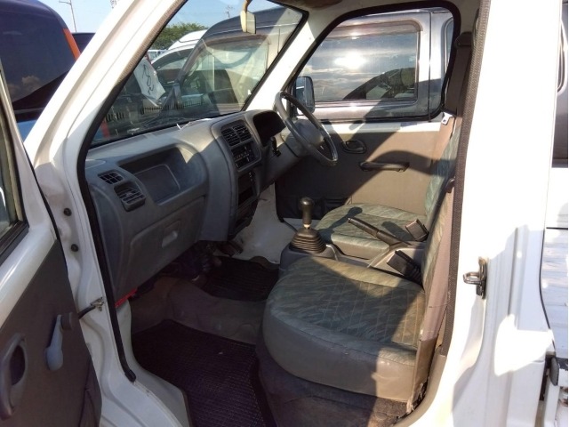 Suzuki CARRY TRUCK 2000 7492705-4