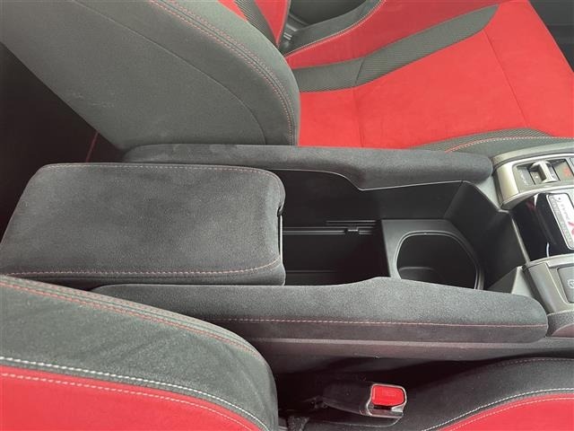 Honda CIVIC 2018 7484445-12
