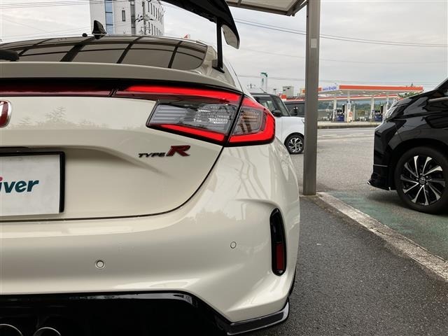 Honda CIVIC 2025 7484456-9