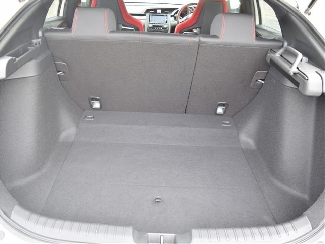 Honda CIVIC 2018 7484457-6