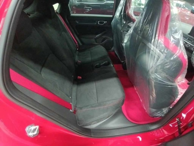 Honda CIVIC 2025 7484510-12