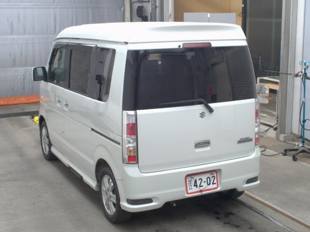 Suzuki EVERY WAGON 2010 7493083-1