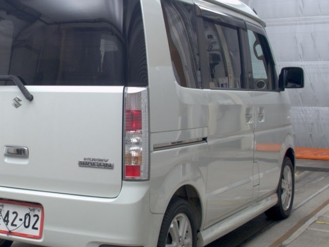 Suzuki EVERY WAGON 2010 7493083-5
