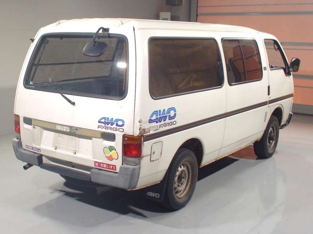 Isuzu Fargo 1989 7492117-1
