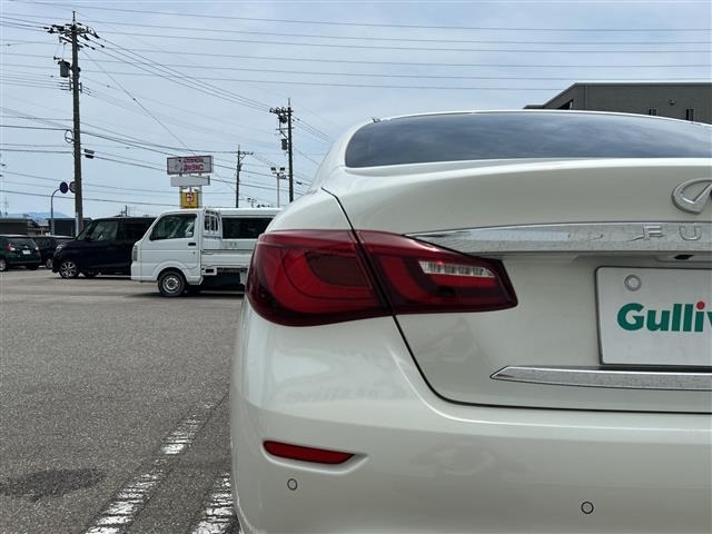 Nissan FUGA 2016 7483981-15