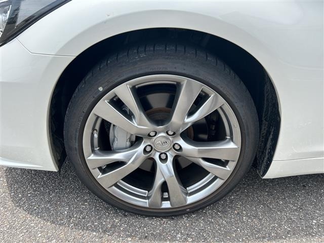 Nissan FUGA 2016 7483981-38
