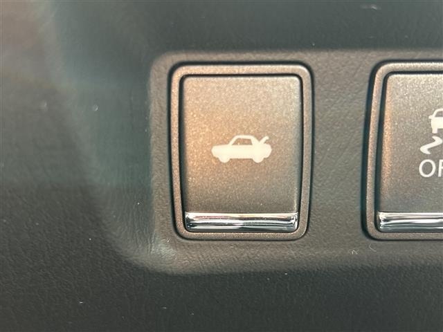 Nissan FUGA 2016 7483981-4
