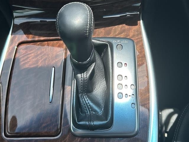 Nissan FUGA 2016 7483981-41