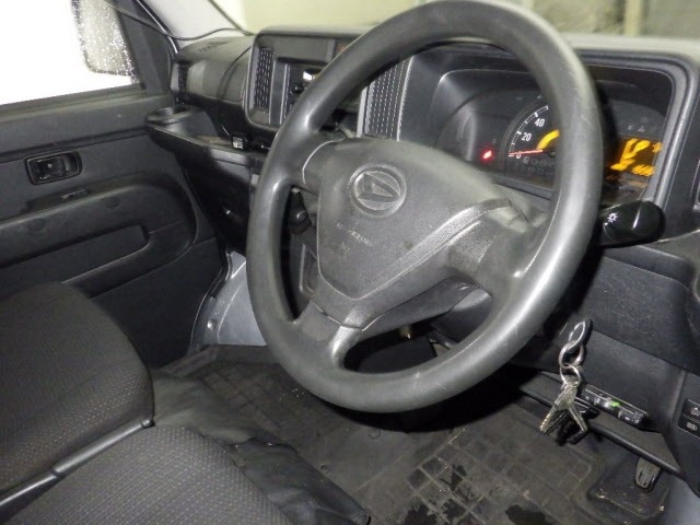 Daihatsu HIJET VAN 2020 7493380-3