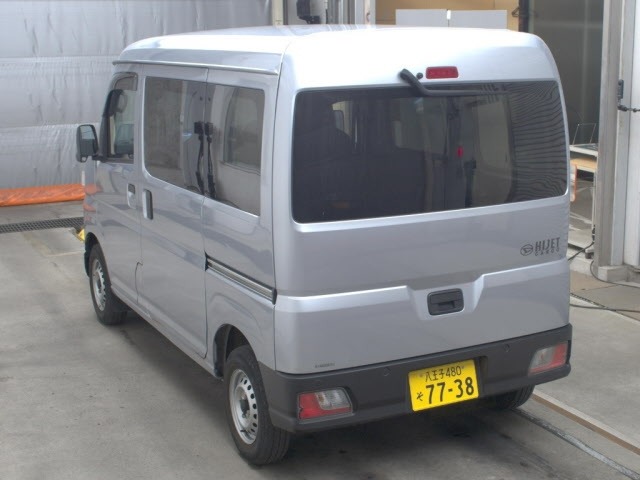Daihatsu HIJET VAN 2022 7493381-1