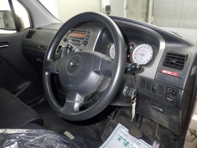 Daihatsu MOVE 2006 7493335-3