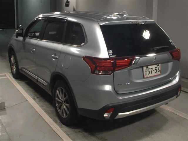 Mitsubishi OUTLANDER 2017 7484148-1