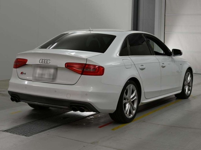 Audi S4 2013 7493748-1