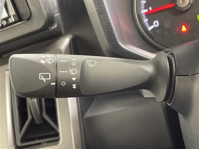 Daihatsu TAFT 2025 7489009-7