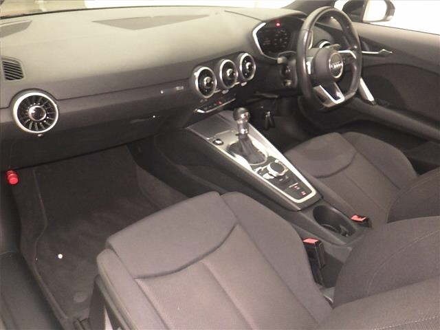 Audi TT 2017 7493639-4