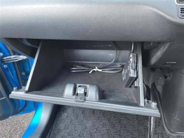 Suzuki WAGON R 2018 7490464-12