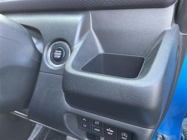 Suzuki WAGON R 2018 7490464-9