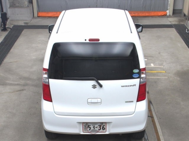 Suzuki WAGON R 2016 7490705-7