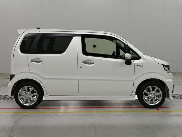 Suzuki WAGON R 2025 7490754-3