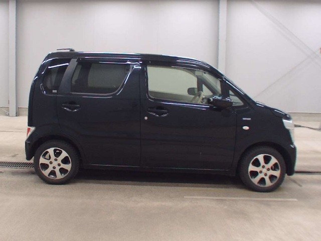 Suzuki WAGON R 2017 7490755-3