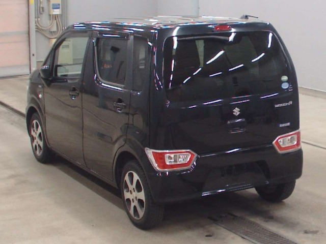 Suzuki WAGON R 2017 7490755-6
