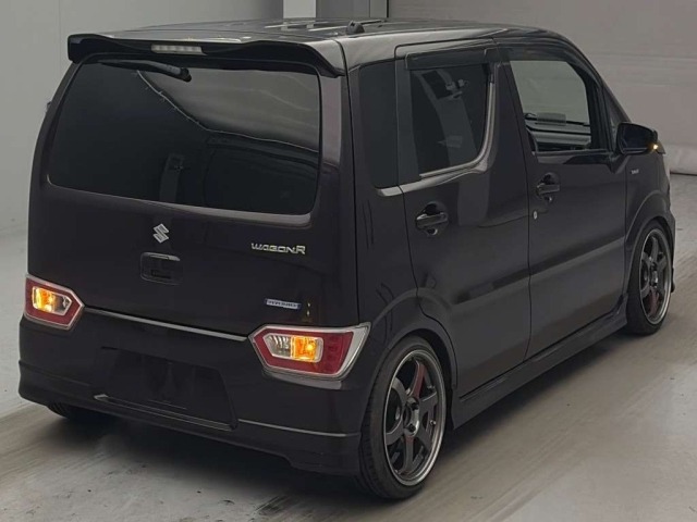 Suzuki WAGON R 2018 7490766-1