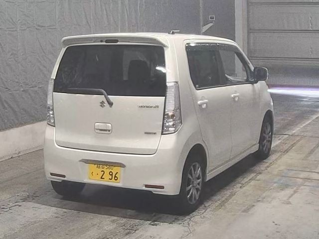 Suzuki WAGON R 2014 7490850-1