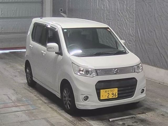 Suzuki WAGON R 2014 7490850-7