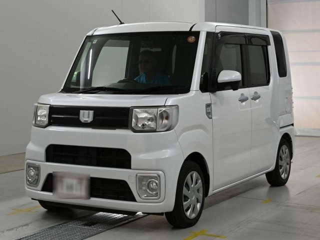 Daihatsu WAKE 2022 7490255-0