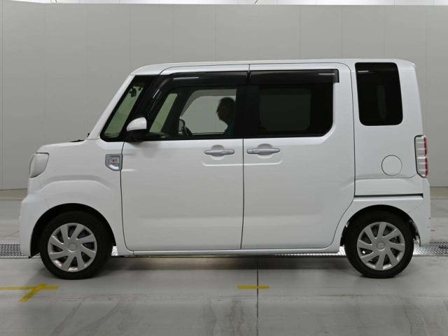 Daihatsu WAKE 2022 7490255-4