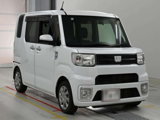 Daihatsu WAKE 2022 7490255-5