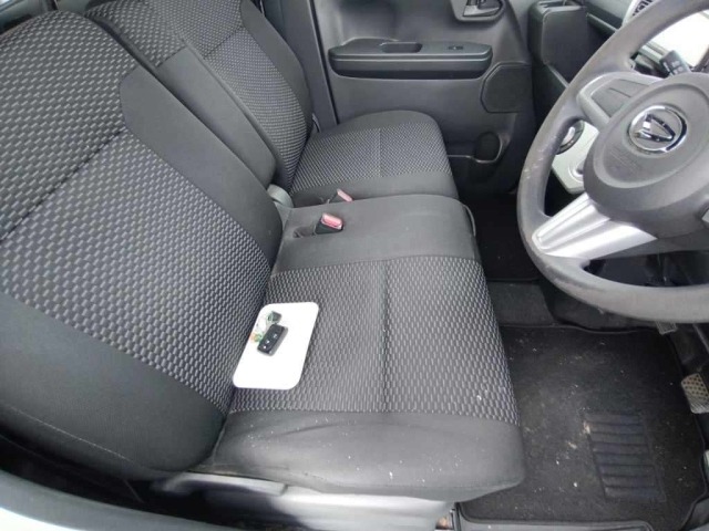 Daihatsu WAKE 2016 7490256-10