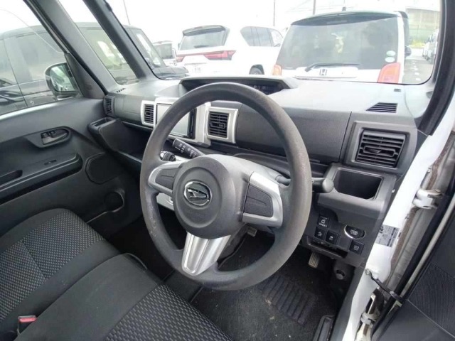 Daihatsu WAKE 2016 7490256-9