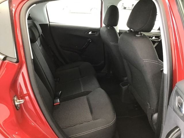 Peugeot 208 2017 7496575-6