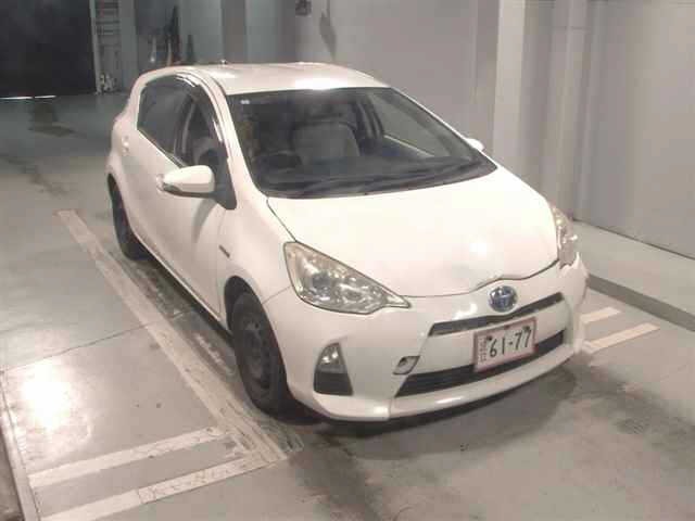 Toyota AQUA 2013 7503952-0