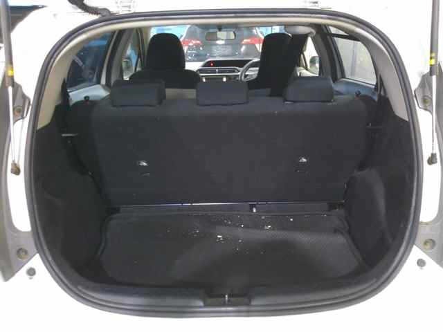 Toyota AQUA 2013 7503952-10