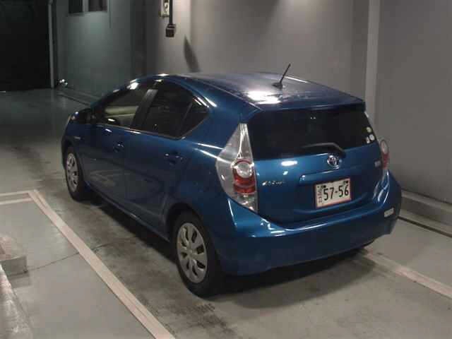 Toyota AQUA 2014 7503964-1