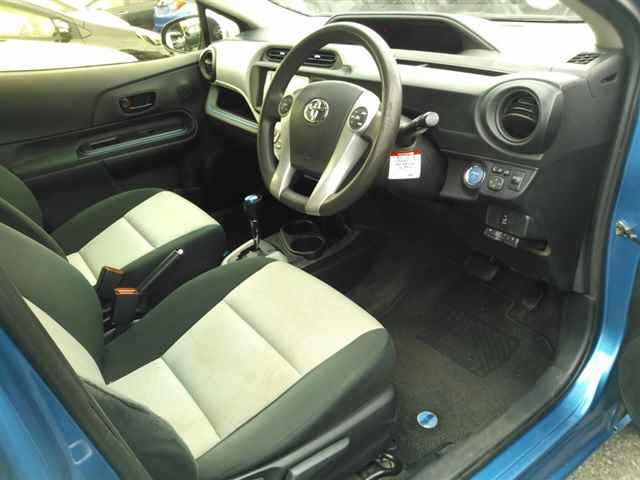Toyota AQUA 2014 7503964-3