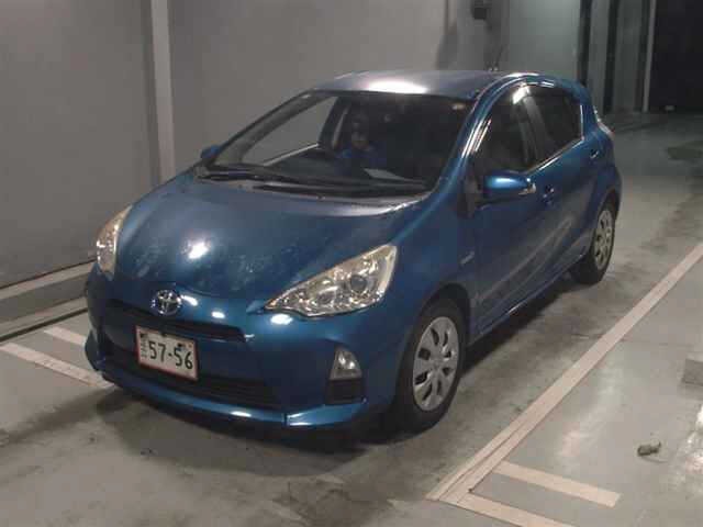 Toyota AQUA 2014 7503964-4
