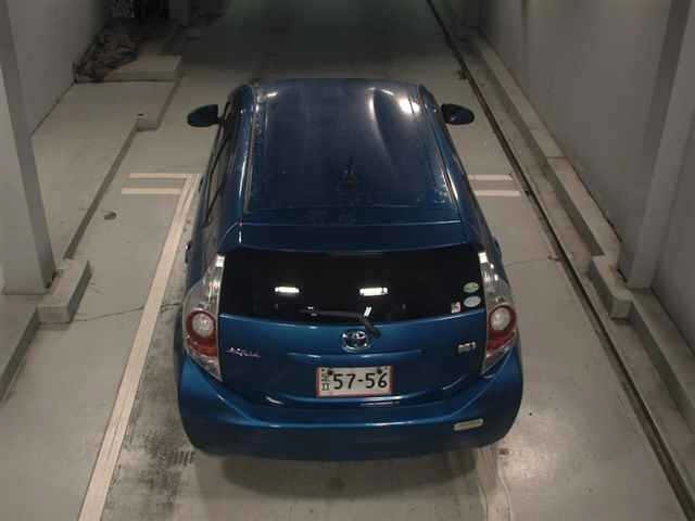 Toyota AQUA 2014 7503964-7