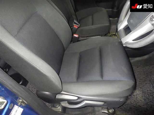 Toyota AQUA 2016 7504496-6