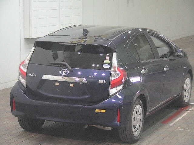 Toyota AQUA 2019 7504619-5